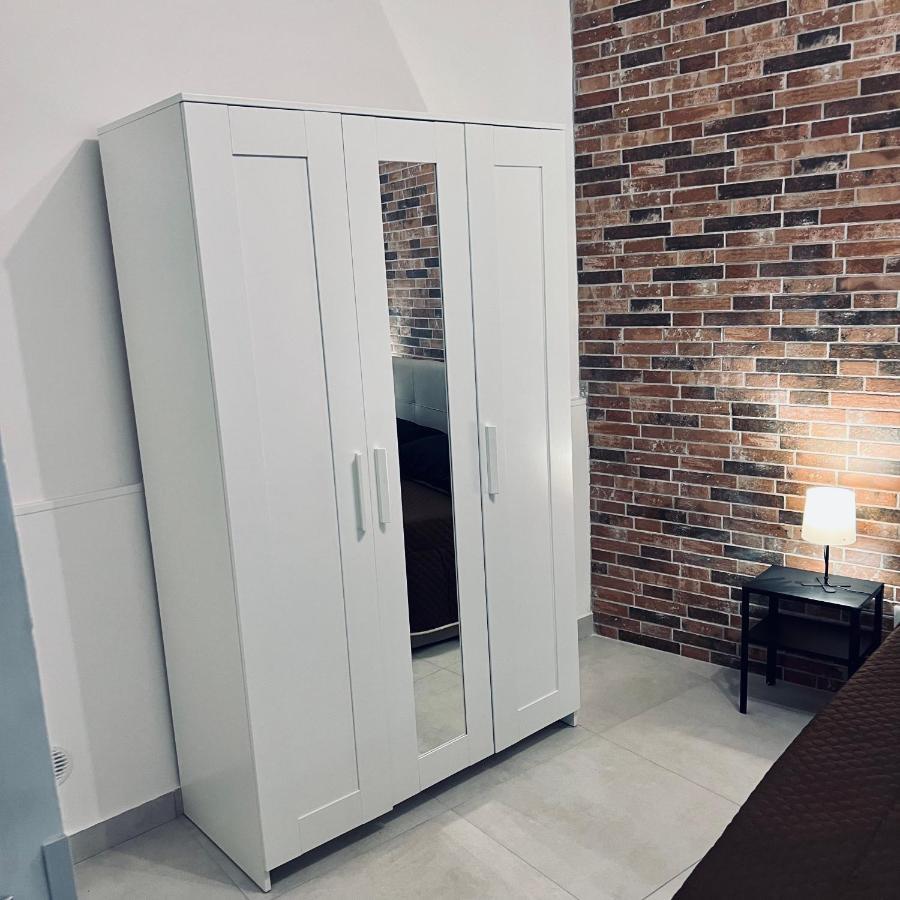 Casa Domus Apartment Катания Екстериор снимка