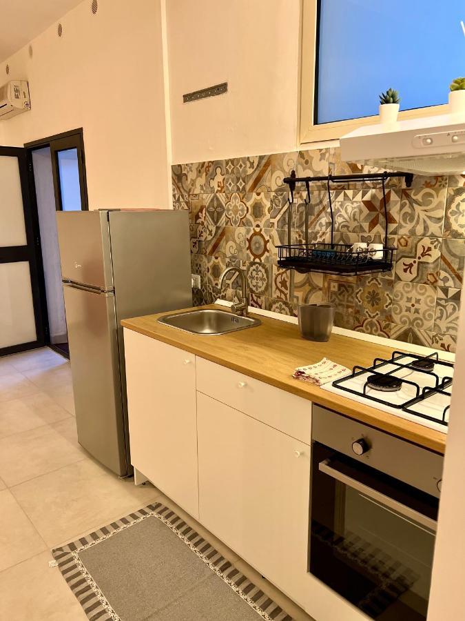 Casa Domus Apartment Катания Екстериор снимка